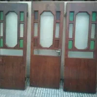 درب سه لنگه چوب گردو