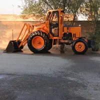 تراکتور بیل عقب (ترالودر)