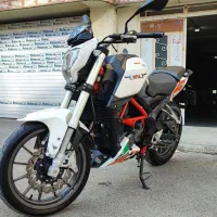 موتور بنلی 250 سی سی