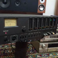 تعدادی امپلیفایر و پلیر