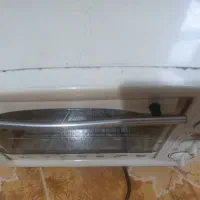 توستر کارکرده
