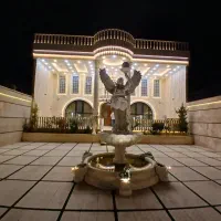 فروشنده خانم