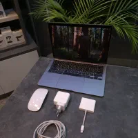 Macbook Air 2020 8/256 M1 مکبوک ایر ۲۰۲۰ ام۱