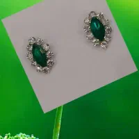 گوشواره. گیره سر