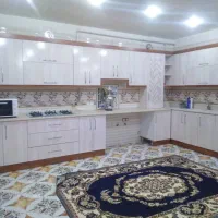 برقلعه مریوان / ویلا دو خوابه / حیاط ماشین رو