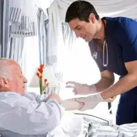 وصل سرم و خدمات پرستاری در منزل