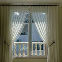 نصاب پرده درکمترین زمان با کلیه لوازم نصب (رشت)