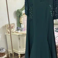 پیراهن و کفش زنانه