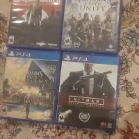 تعدادی بازی ps4 در حد نو سالم هر کدام به قیمت۲۵۰۰