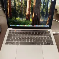 MacBook pro core i7 2019