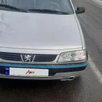 پژو 405 نقرهای