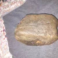 یک عدد سنگ مشکوک به شهاب سنگ|کلکسیون اشیاء عتیقه|شهریار, شهرک امیریه|دیوار