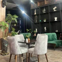 استخدام در کافه