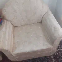 ۶ عدد مبل راحتی|مبلمان خانگی و میز عسلی|کرمانشاه, |دیوار