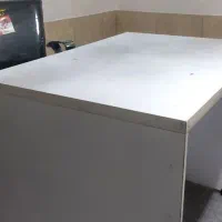 میز و صندلی