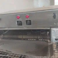 نان درآور و گردون ، واستون