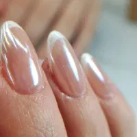 استخدام‌ دستیار  ناخن و مژه و ابرو