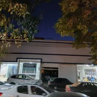 اجاره گاراژ نوساز فول امکانات ۱۴۰۰متر مرکز ورامین|اجارهٔ مغازه و غرفه|ورامین, ورامین|دیوار