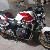 هندا cb1300مدرک با استرداد سیارم کراس کاوازاکی|موتورسیکلت|تهران, پارک شهر|دیوار