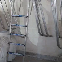 پله استخر نردبان استخری کف استیل و کفه پلاستیک
