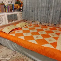 تخت دو نفره و آینه دراور