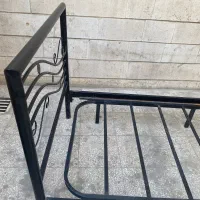 تخت فلزی|تخت و سرویس خواب|تهران, صادقیه|دیوار