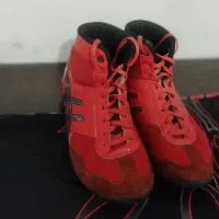 کفش کشتی Asics