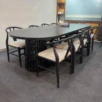 میز کنفرانس