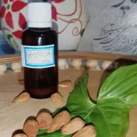 روغن های خالص گیاهی|آرایشی، بهداشتی، درمانی|جم, |دیوار