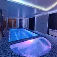 ۱۰ تخت لوکس جکوزی استخر آبگرم اهورا شاندیز نوساز