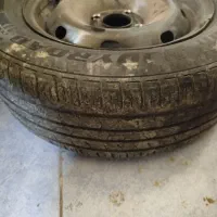 رینگ فولادی و لاستیک سایز 14با قالپاق نو نو|قطعات یدکی و لوازم جانبی|فارسان, |دیوار