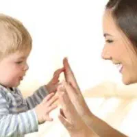 پرستار خصوصی کودک با مدرک مربی گری مهدکودک و پیش