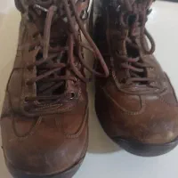 کفش کوهنوردی اصل|کیف، کفش، کمربند|فولادشهر, C5|دیوار