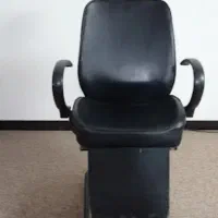 صندلی آرایشگاه نو|آرایشگاه و سالنهای زیبایی|اهواز, شهرک برق|دیوار