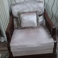 مبل ۷ نفره به همراه میز وسط و دوتا میز میزبان|مبلمان خانگی و میز عسلی|تهران, ائمه اطهار|دیوار