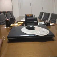 منشی خانم با روابط عمومی بالا