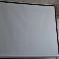 پرژکتور HY302 به همراه پرده ۲۰۰ اینچ|تلویزیون و پروژکتور|تهران, نازی‌آباد|دیوار