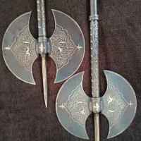 تبرزین فولادی نقره کوب|کلکسیون اشیاء عتیقه|خمینیشهر, |دیوار