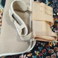 دستکش آتل دار و کردن آویز|آرایشی، بهداشتی، درمانی|اردبیل, |دیوار