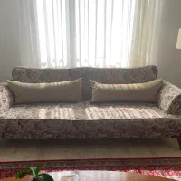 کاناپه تختخواب شو و میز ناهارخوری|مبلمان خانگی و میز عسلی|تهران, مینی‌سیتی (شهرک نفت)|دیوار