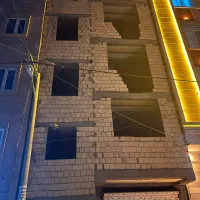 ساختمان فروشی .نیمه کاره یکجا