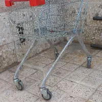 قفسه و رگال لباس