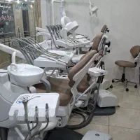 فروش تجهیزات کلینیک دندانپزشکی نو و در حد نو