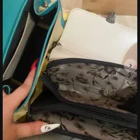 کیف دخترانه،زنانه|کیف، کفش، کمربند|رشت, یخسازی|دیوار