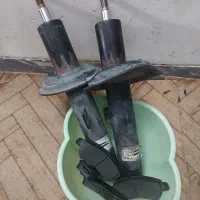 کمک  فنر ۲۰۶ کارکرده و یه دست لنت ۲۰۶ نو