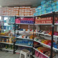 فروشنده خانم