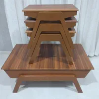 میز جلومبلی با یک عدد میز بزرگ اضافه