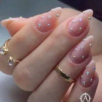 کاشت ناخن با تخفیف تکرار نشدنی