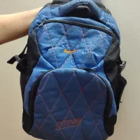 کوله پشتی مدرسه