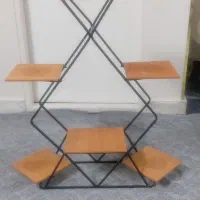 استند گلدان گل